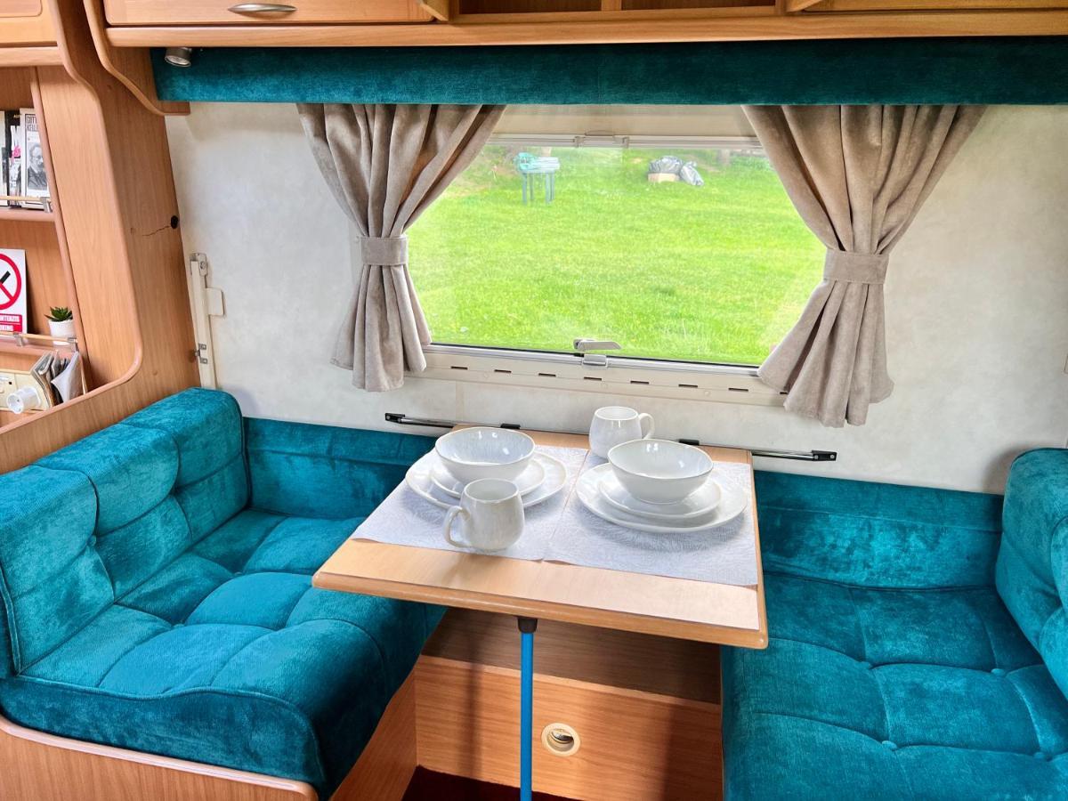 Apusenia Caravan Escape Padis - Glavoi *