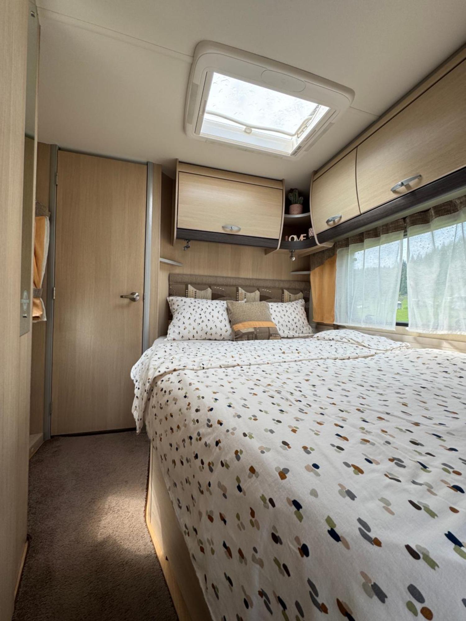 Apusenia Caravan Escape Padis - Glavoi Camping *