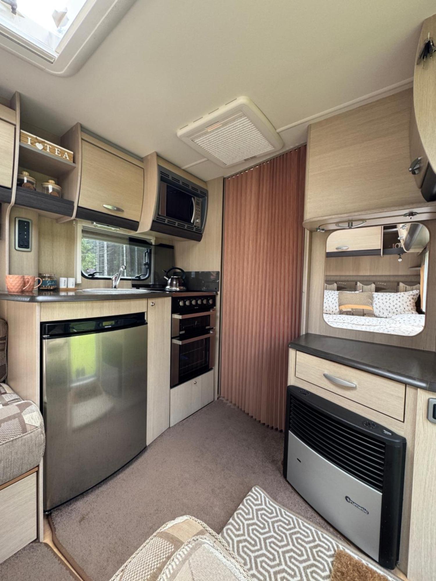 Apusenia Caravan Escape Padis - Glavoi